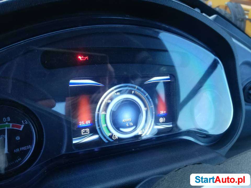 CTM 930 nowa ładowarka kołowa, 106 kM, 5000 kg