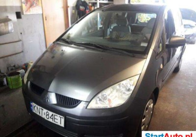 da8494_mitsubishi-colt-2004-1-1-niski-przebieg-zdjecia