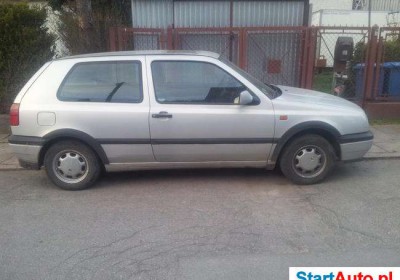de7dfe_1992-volkswagen-golf-coupe-2-drzwiowy-tanie-oc-370-zl-rok-zdjecia