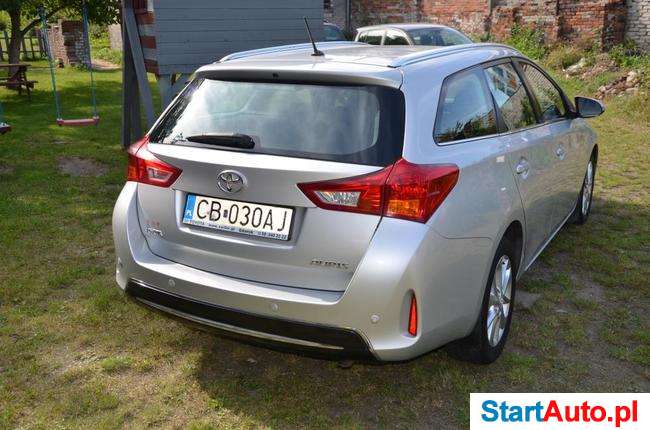 Sprzedam Toyotę Auris Touring Sport 1,4 D-4D
