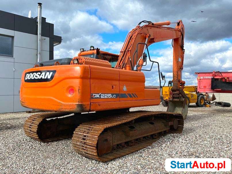 DOOSAN DX225 LC / 2014 / 7045mth