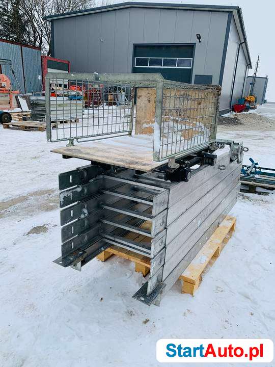 Drabina winda dekarska towarowa budowlana Bocker 2014r 250kg