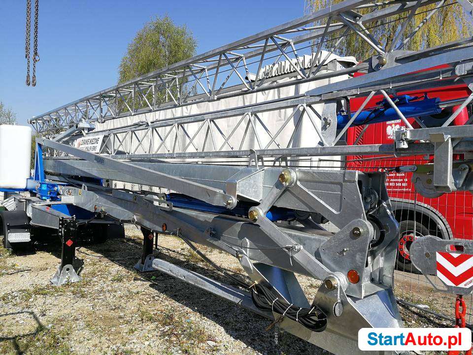 Dźwig dekarski mobilny VICARIO OMV 260R – Potain Igo 10