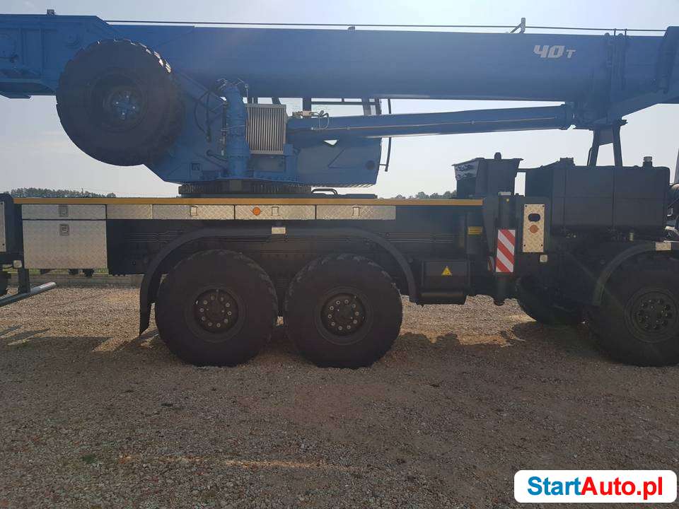 Dźwig Kamaz 40 ton