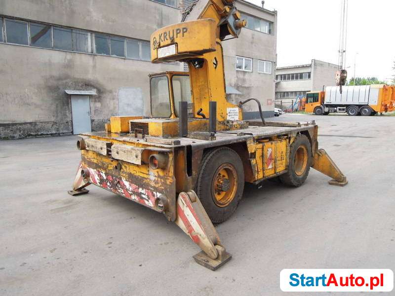 DŹWIG KRUPP o udźwigu 10 TON wysięg 11m
