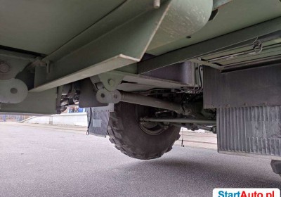 dzwig-liebherr-stan-zary-541507561