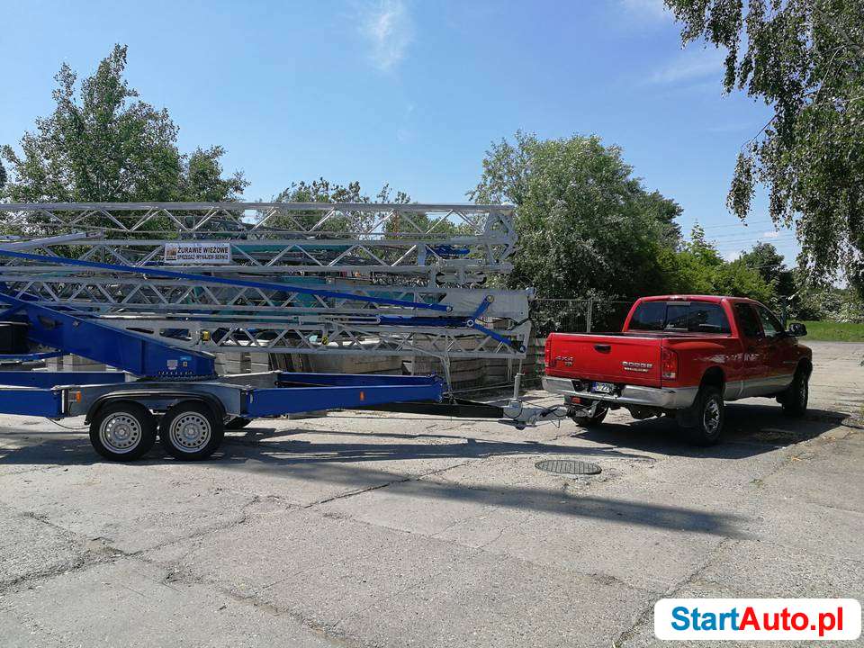 Dźwig żuraw ciesielski dekarski VICARIO OMV 380 ( 80km/h )