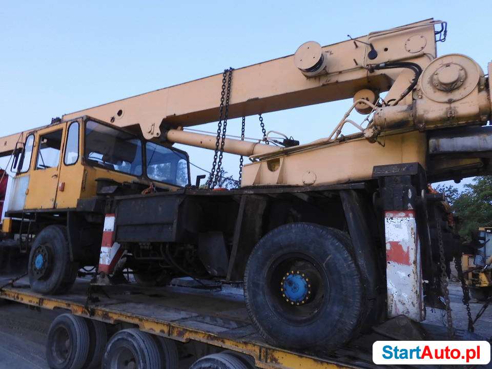 Dźwig, żuraw TAKRAF ADK 125-3