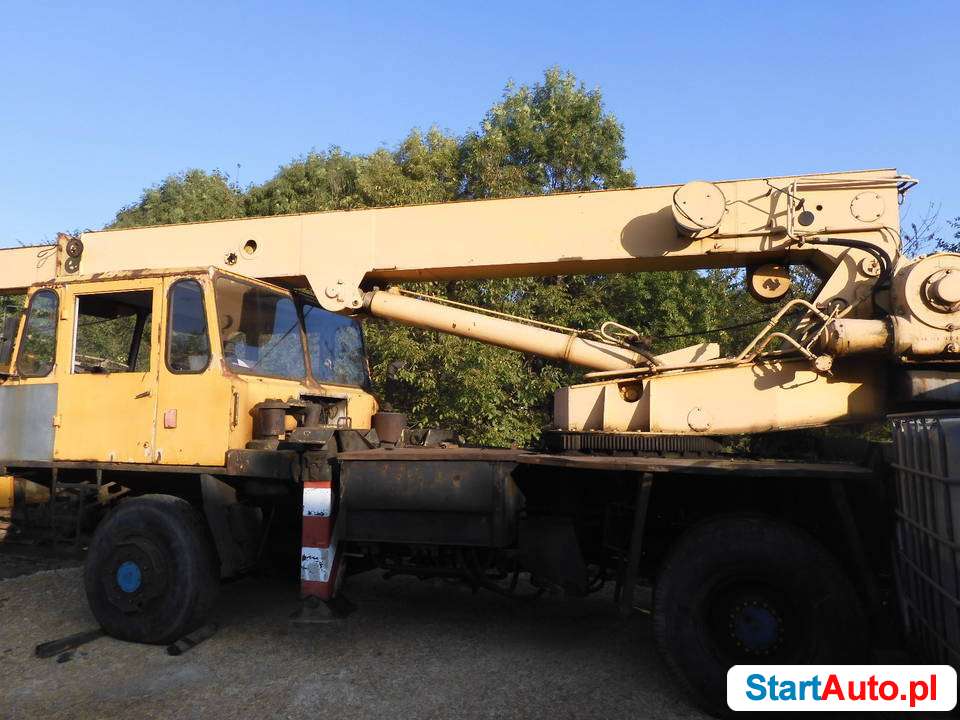 Dźwig, żuraw TAKRAF ADK 125-3