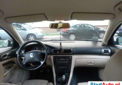e35565_skoda-superb-2-0-benzyna-plus-gaz-zdjecia
