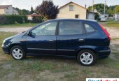 Nissan almera tino