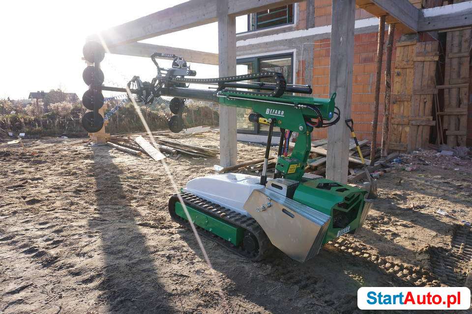 Elektryczny manipulator do szkła na gąsienicach 800 kg