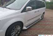 Chrysler Town & Country