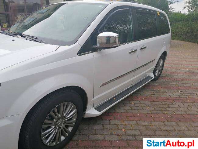 Chrysler Town & Country