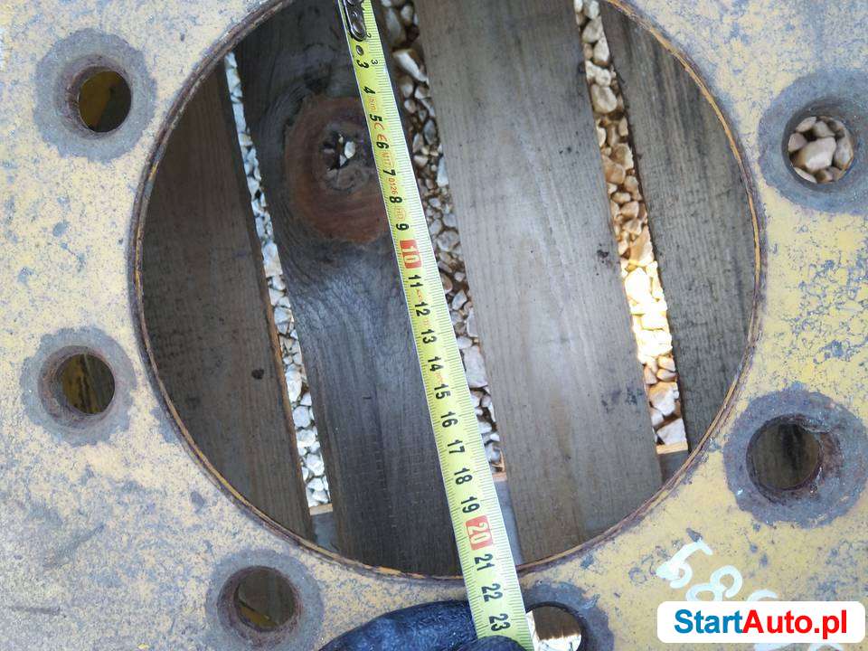 Felga 22 x 15,5 cala [FiA – 56cm, ,SZ-8] [OS1389] [OS1390]