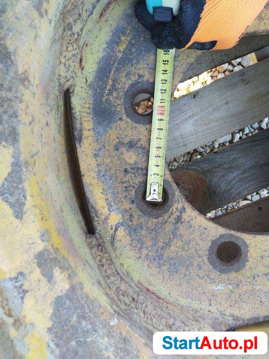 Felga 22 x 15,5 cala [FiA – 56cm, ,SZ-8] [OS1389] [OS1390]