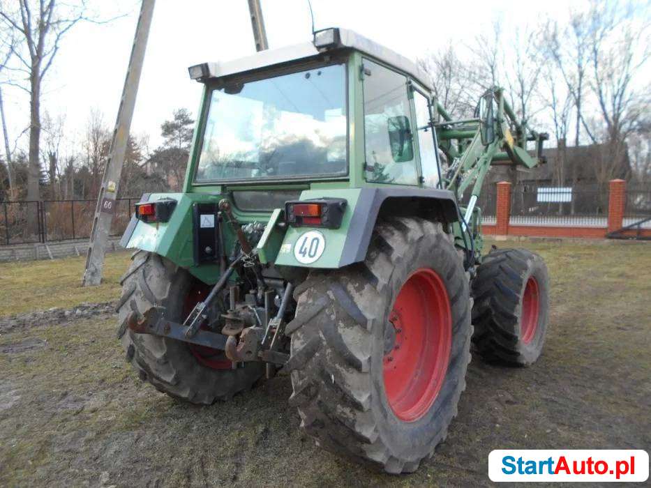 Fendt 309 L S A ciągnik z turem tuzem wałkiem i pneumatyką