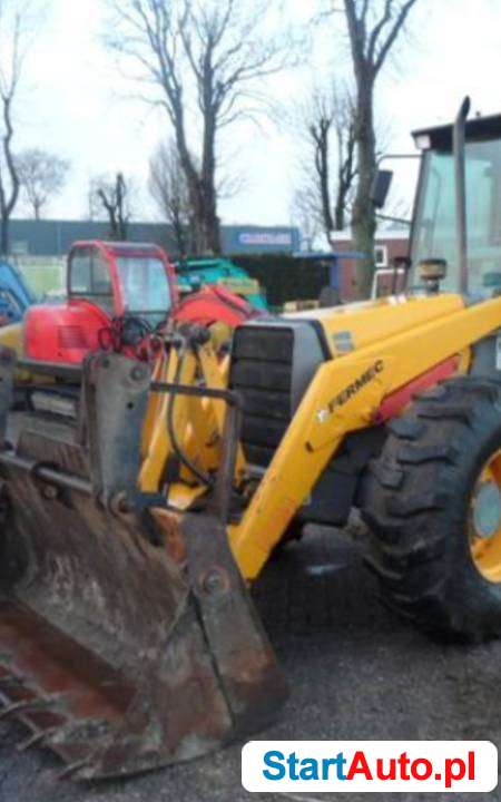 FERMEC 960 na Duzych kolach koparko ladowarka