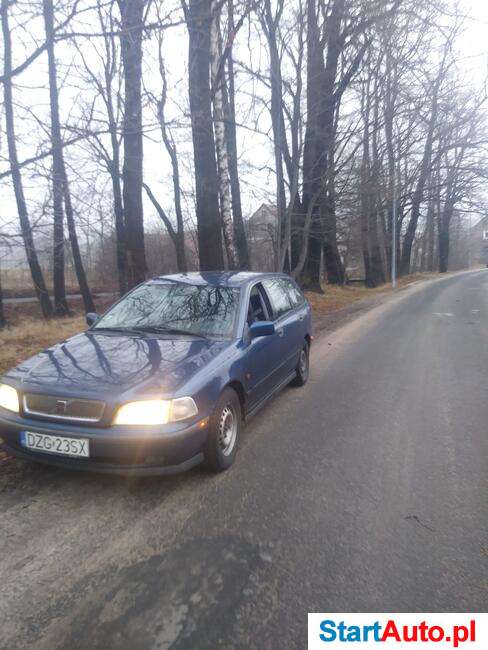 Volvo V40 dlugie oplaty