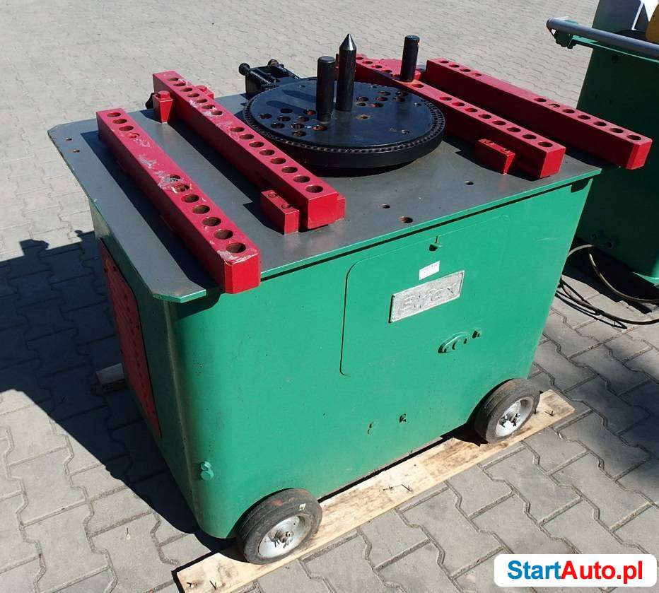 Giętarka zaginarka drutu prętów strzemion stali