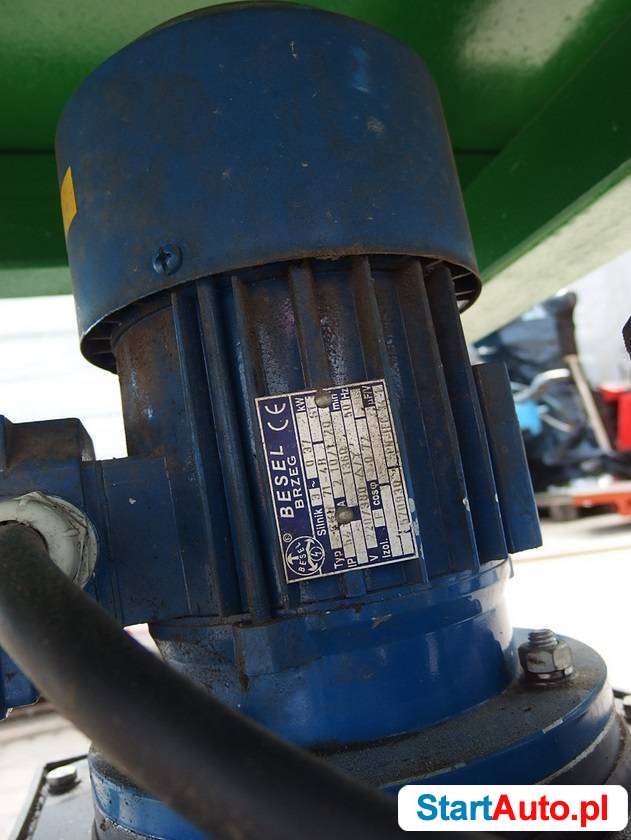 Giętarka zaginarka rur drutu prętów strzemion stal