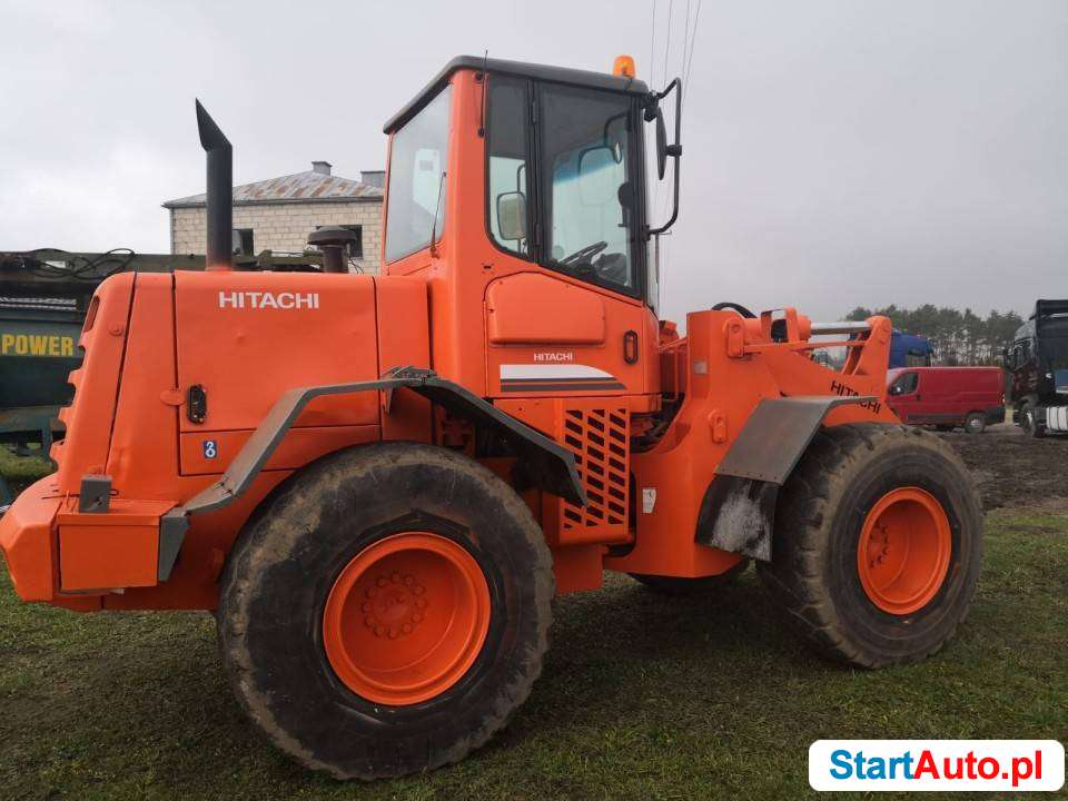 Hitachi 130 ładowarka kołowa