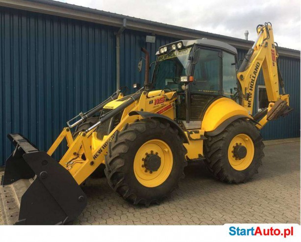 New Holland B115B CP Koparko-ładowarka centralna.