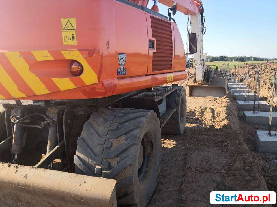 New Holland MH Plus koparka kołowa