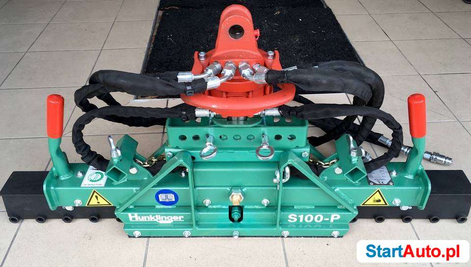 Hydrauliczny chwytak do krawężników .