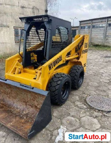 Hyundai HSL 811 miniładowarka kołowa