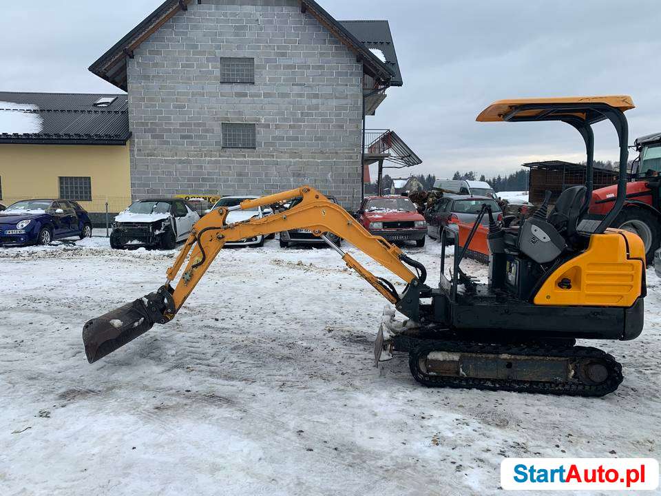 Hyundai Robex 16:9 1.7T 2012 3lyżki