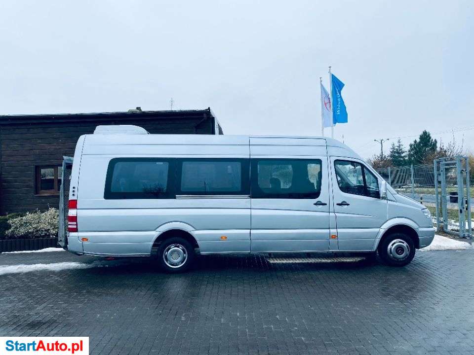 Mercedes-Benz Sprinter 519 CDI + Winda
