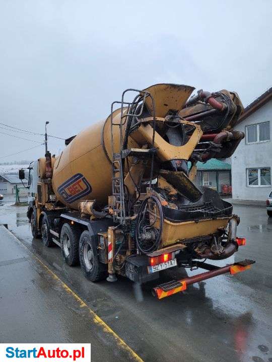 Renault Kerax CIFA MK 28