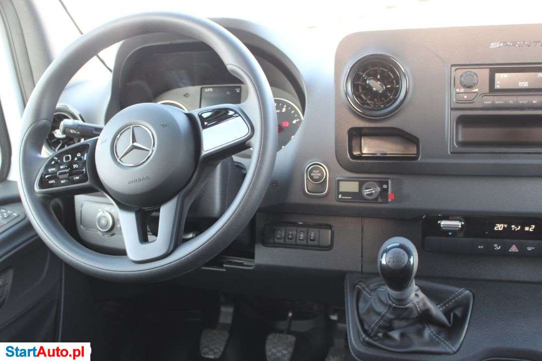 Mercedes-Benz Sprinter 516