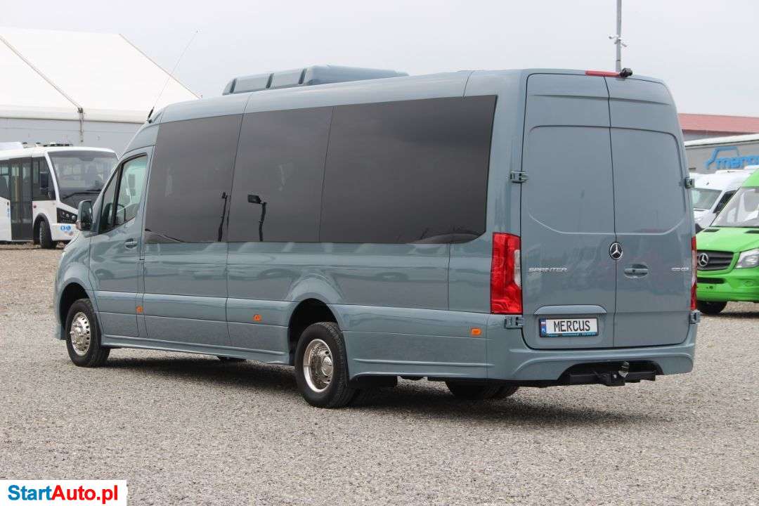 Mercedes-Benz Sprinter 519