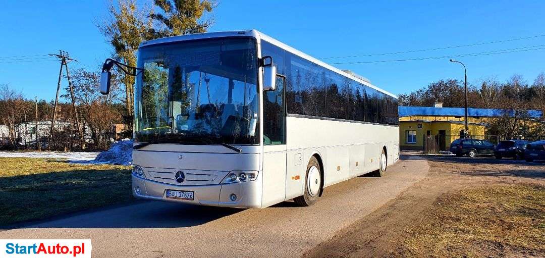 Mercedes-Benz INTOURO