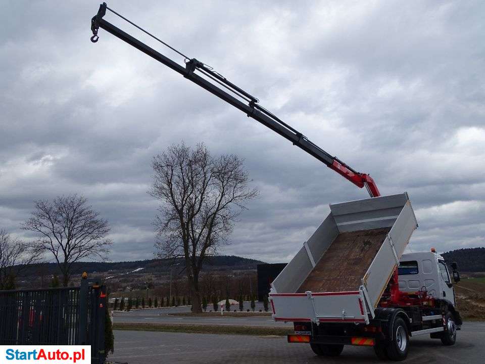 Renault MIDLUM 220 DXI / 4 X 2 / WYWROTKA – 4,2 M/ + HDS FASSI F95 – 12 M / STEROWANIE RADIOWE /MAŁY PRZEBIEG /