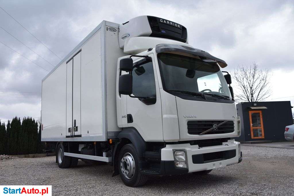 Volvo FL 240 / Chłodnia Carrier Supra 750 / Winda / Euro 5 /