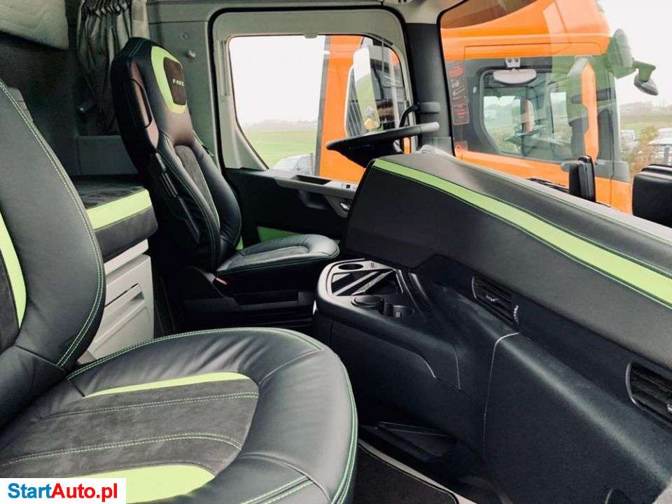 Ford F-Max Skóry Navi LED TV Alu ACC 2021