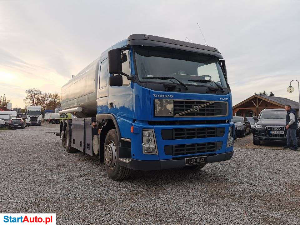 Volvo FM12.340 * Manual * 18,000L * 4 – Komory * Dromech