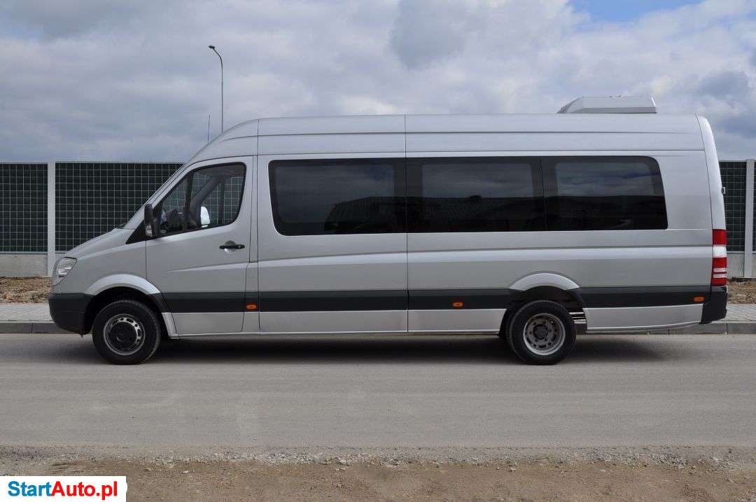 Mercedes-Benz SPRINTER 518 3.0 CDI AUTOBUS 20-OSOBOWY KRAJOWY I WŁAŚCICIEL 100% BEZWYPADKOWY Z INSTYTUCJI PAŃSTWOWEJ KLIMATYZACJA DACHOWA STAN BARDZO DOBRY