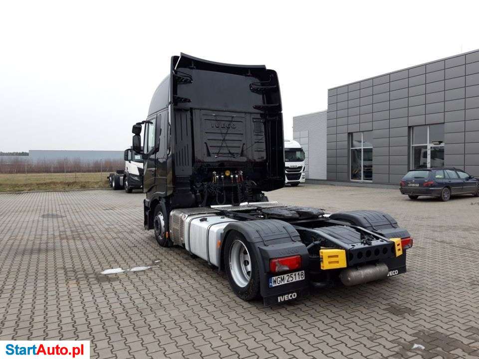 Iveco AS440S46T/FP LT