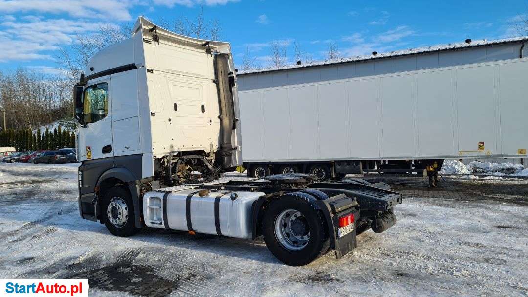 Mercedes-Benz Actros 1845