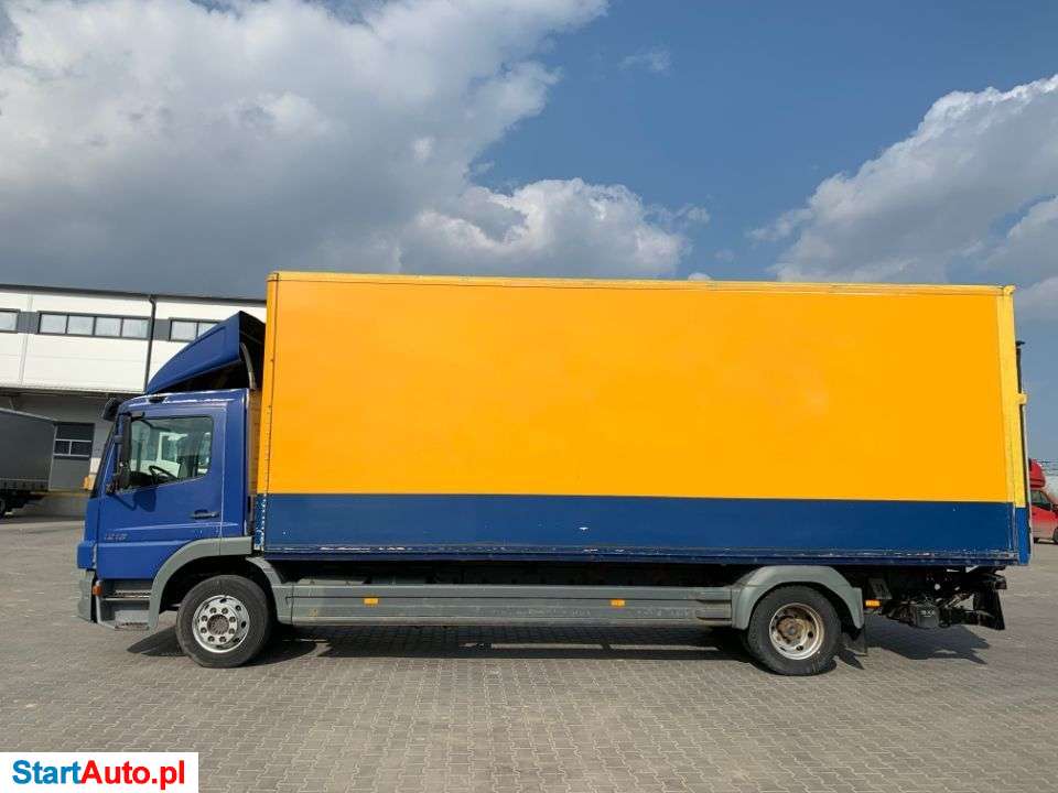 Mercedes-Benz Atego 1218