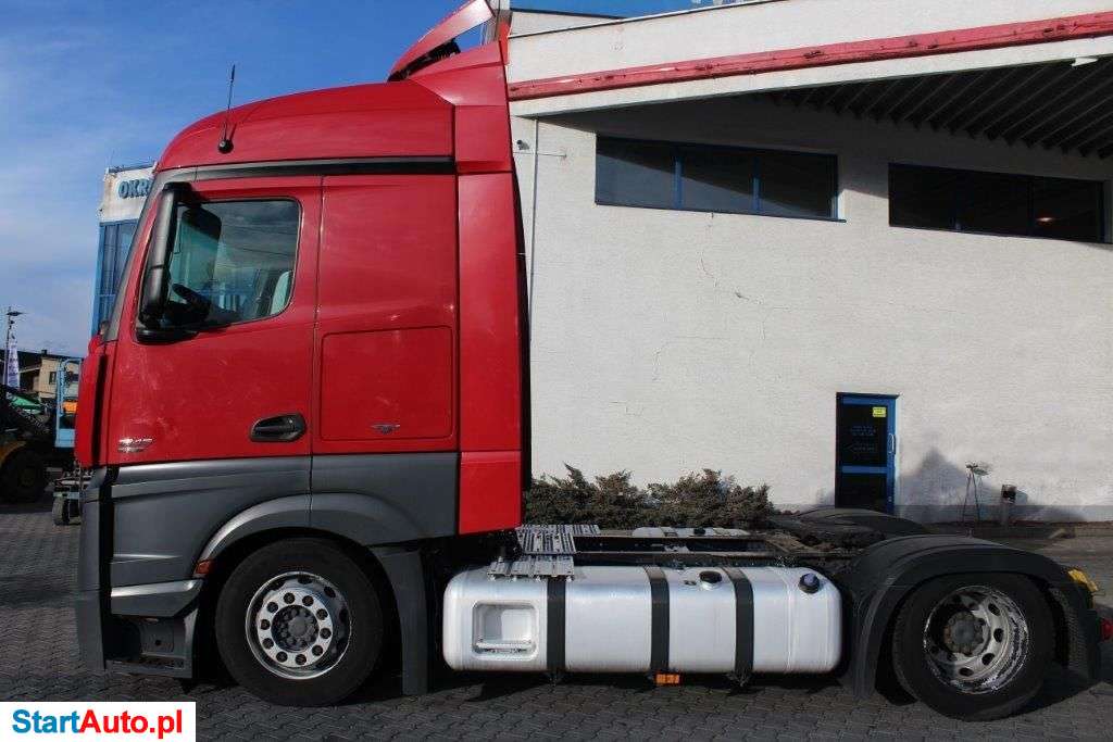 Mercedes-Benz Actros 1845 LS