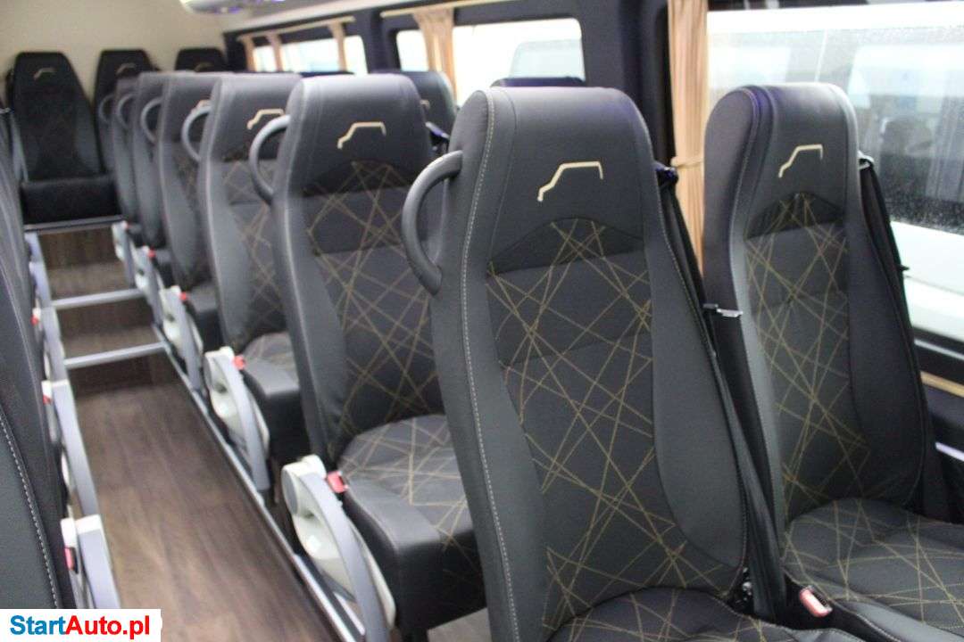 Mercedes-Benz Sprinter 519