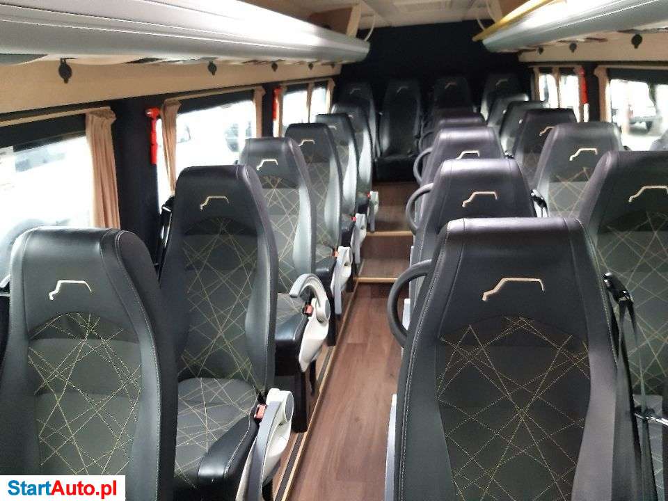 Mercedes-Benz Sprinter 519