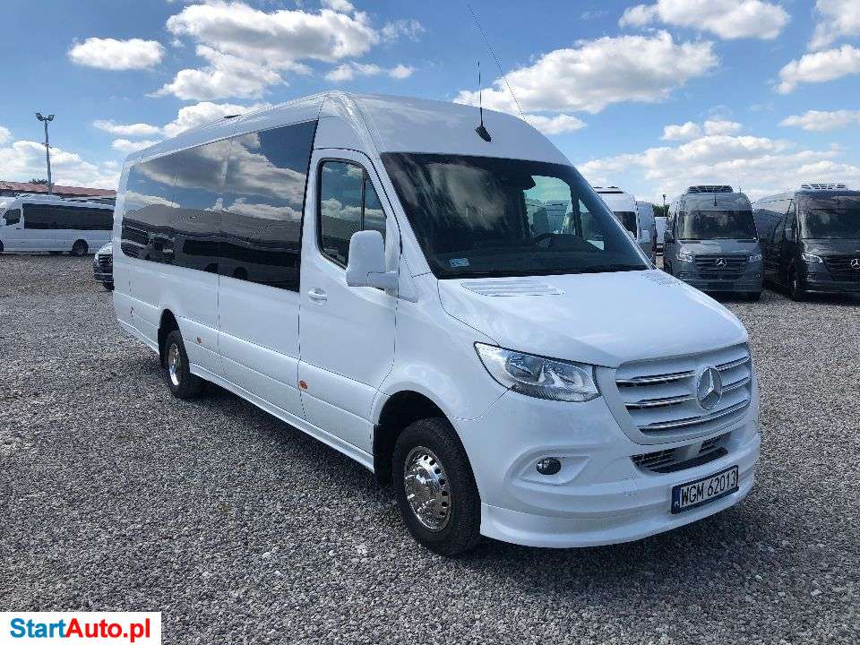 Mercedes-Benz Sprinter 519