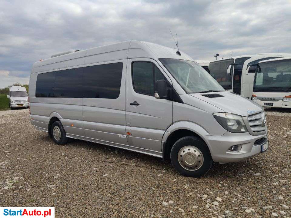 Mercedes-Benz Sprinter 519