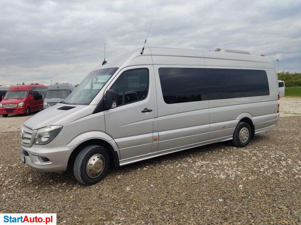 Mercedes-Benz Sprinter 519